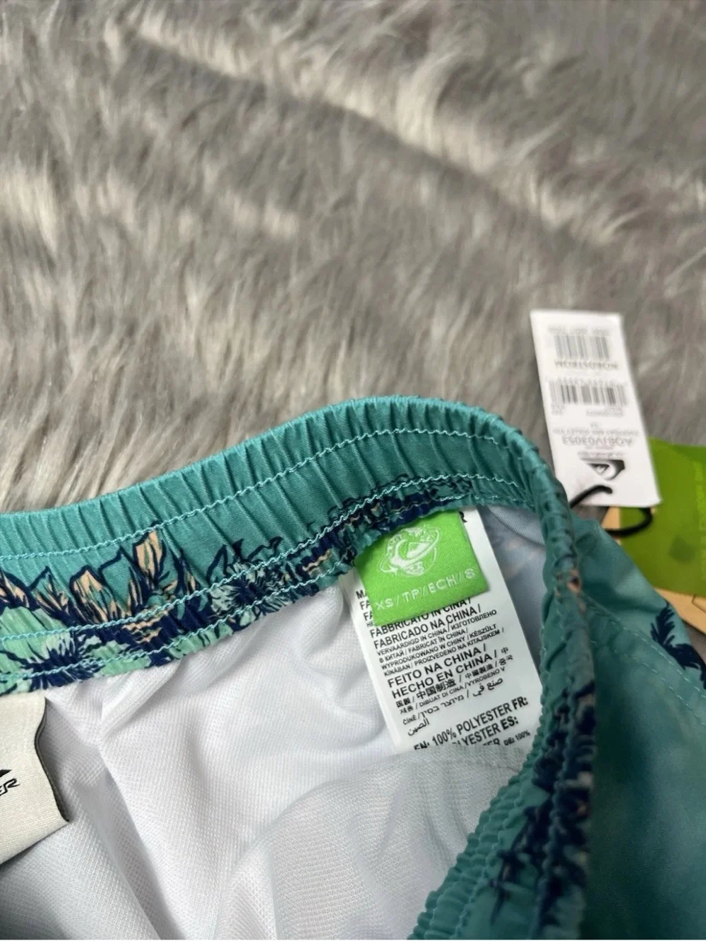 Quiksilver Boys Board Shorts Tropical Everyday Mix Size XS